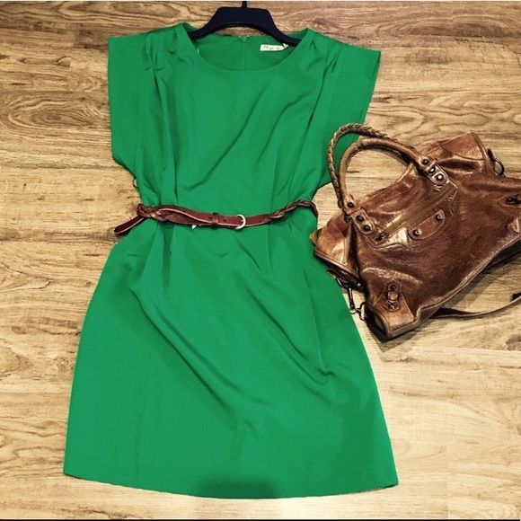 eliza j green dress
