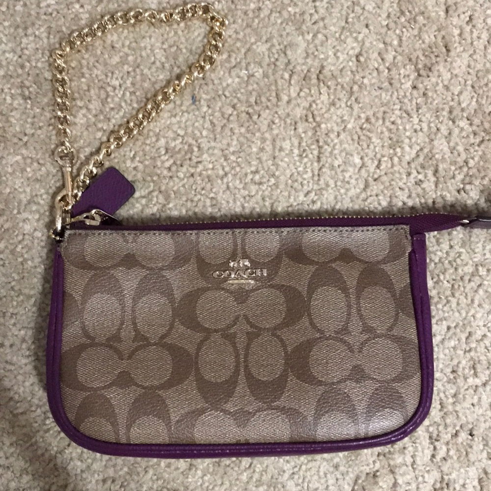 COACH WRISTLET!