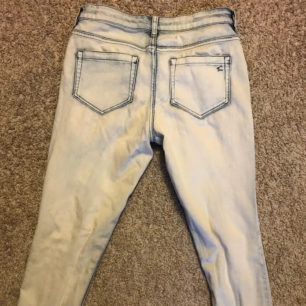 Jeans - Picture 2 of 2