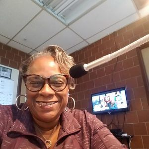 Meet your Posher, Rita