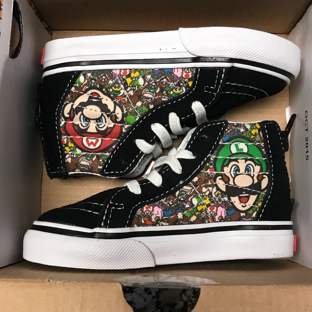 **NWT** Vans Nintendo High Top Sneakers