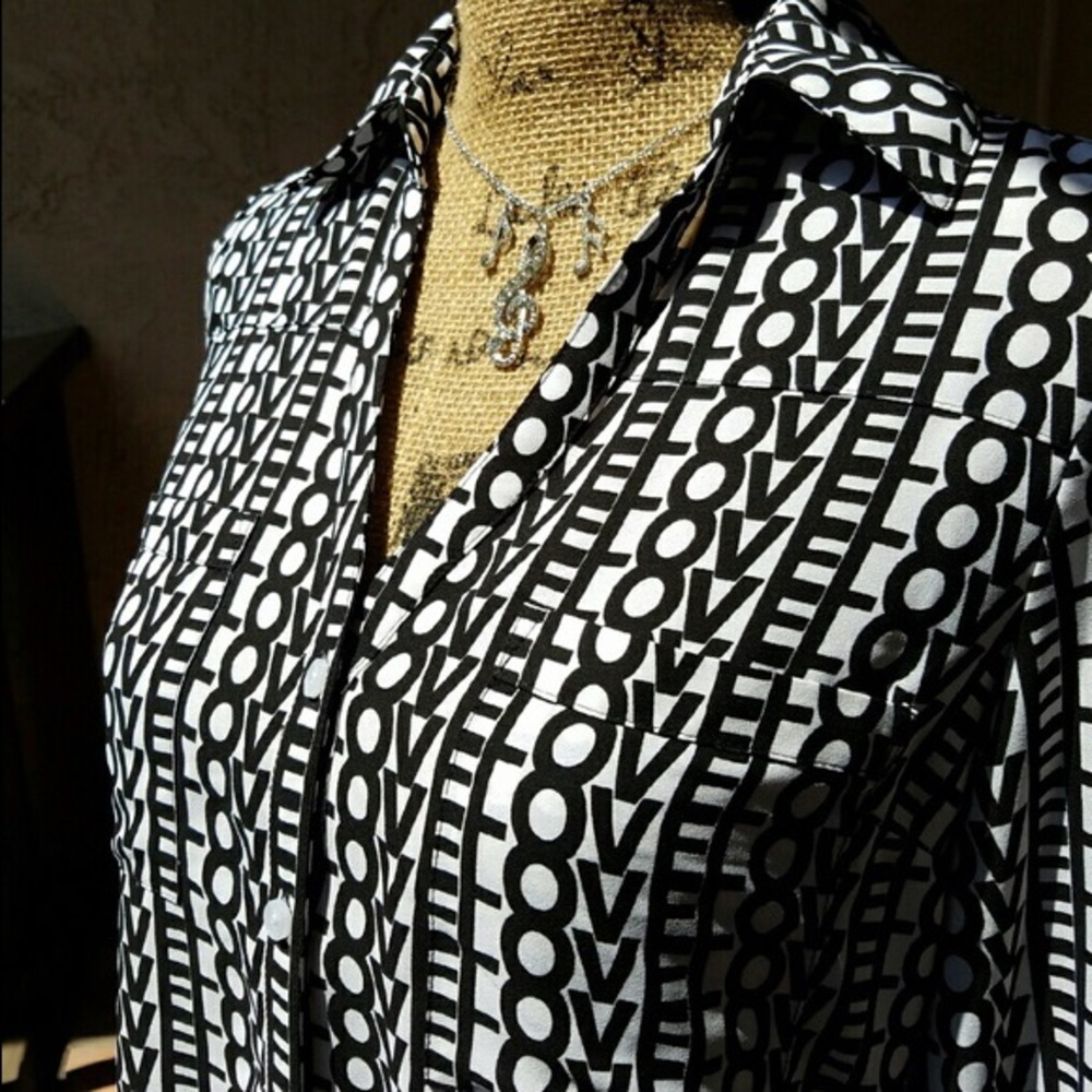 Express Portofino LOVE Blouse