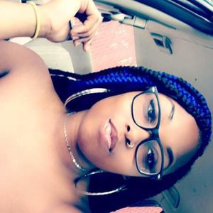 Meet your Posher, Deborah