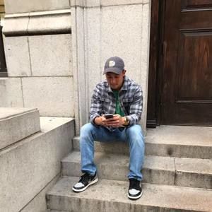 Meet your Posher, Francis