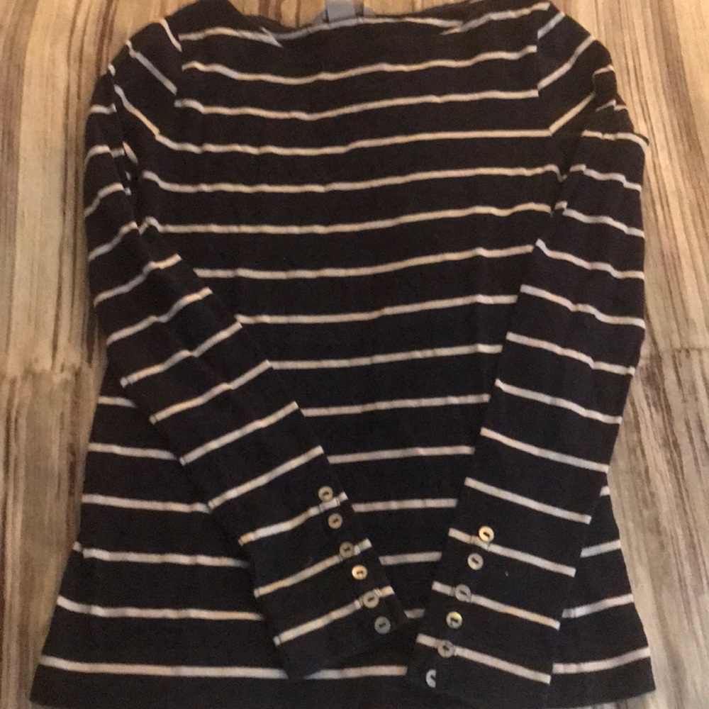 Long sleeve striped shirt