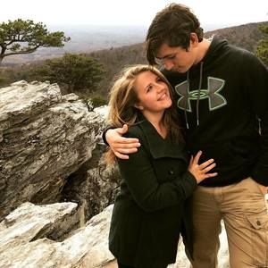 Meet your Posher, Marissa