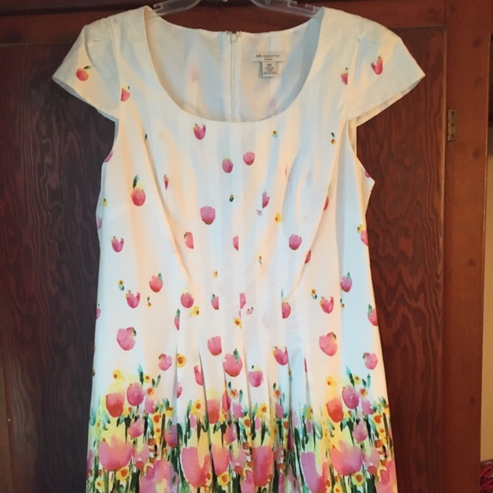 White flowery dress