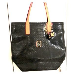 Guess tote bag