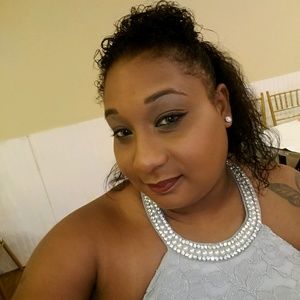 Meet your Posher, Priscillar