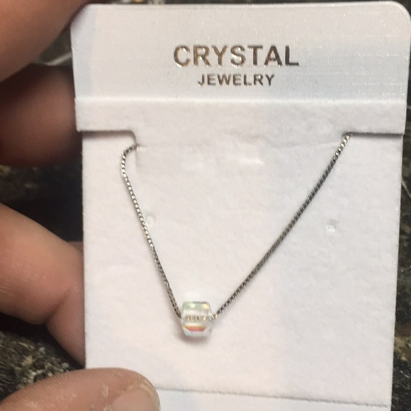 Selling Chrystal diamonds with .925 silver rope - Picture 6 of 6