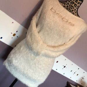 NWT BEBE SWEATER