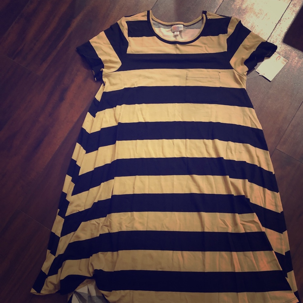 LulaRoe Carly NWT