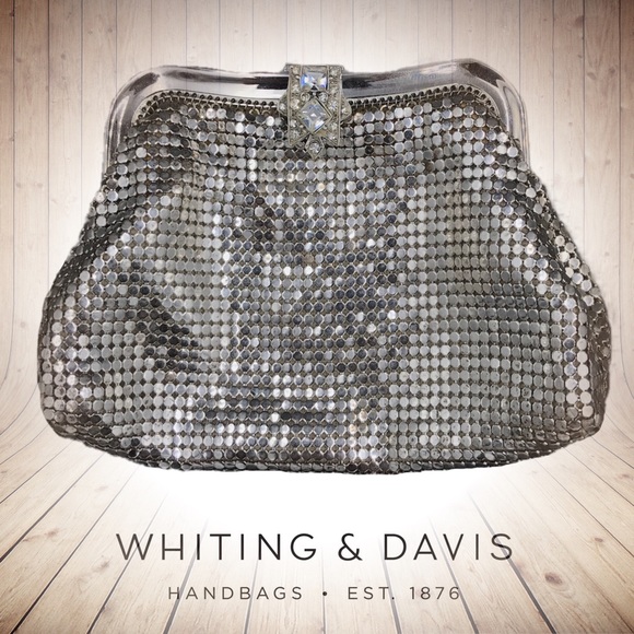 Whiting & Davis Handbags - Whiting & Davis Vintage Mesh Clutch / Evening Bag