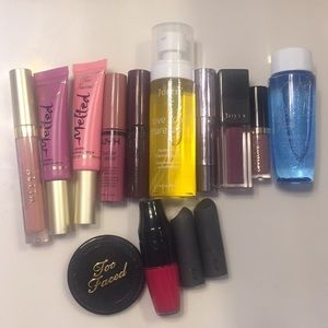 Makeup bundle some not used. If used a MAX of 2x