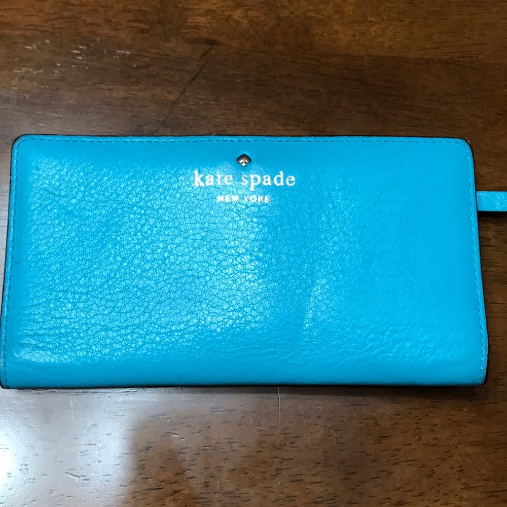 KATE SPADE WALLET!