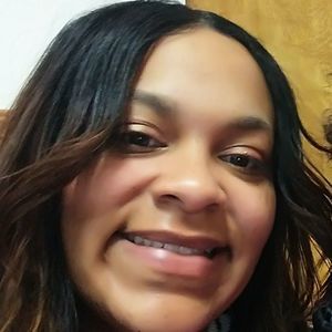 Meet your Posher, Casandra