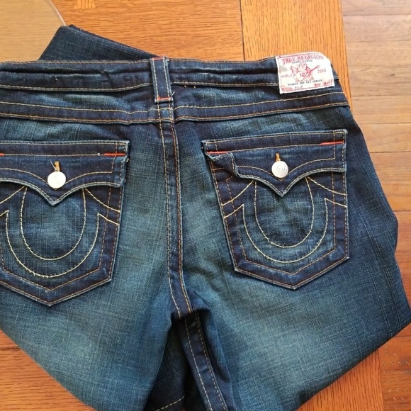True Religion - Picture 3 of 4