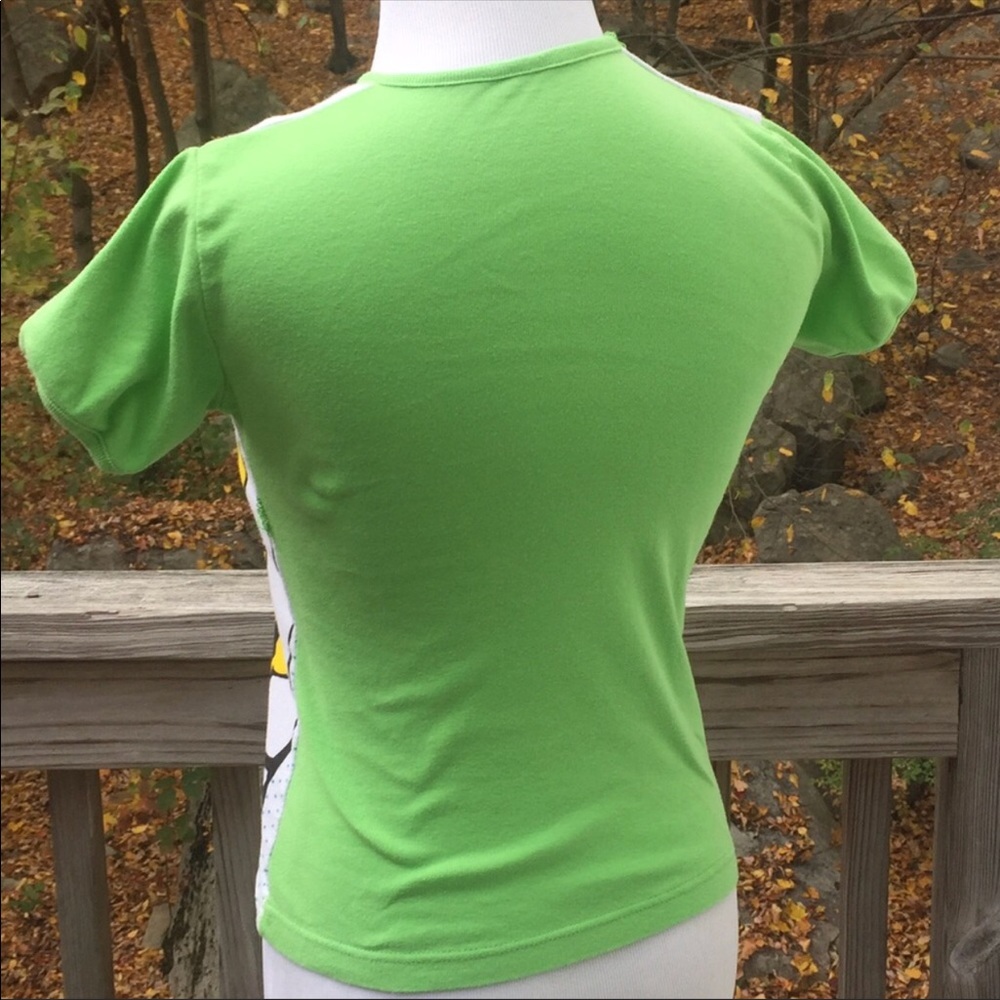 Girl crying over man dream graphic tee lime green - Picture 4 of 4