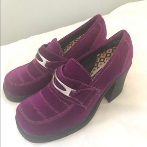 Vintage-style purple loafers
