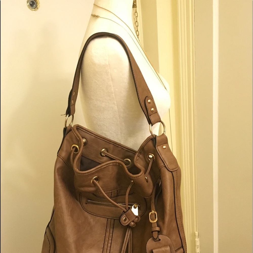 Hobo bag multi pocket bag