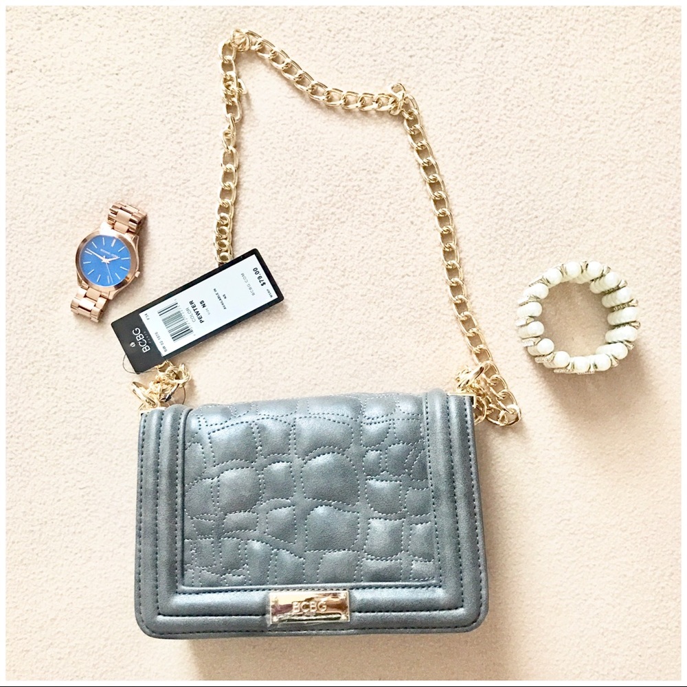 ❌SOLD❌ BCBG PARIS Pewter Carmen Blvd Shoulder Bag - Picture 5 of 8