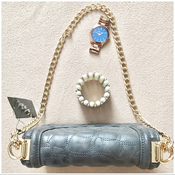 ❌SOLD❌ BCBG PARIS Pewter Carmen Blvd Shoulder Bag - Picture 6 of 8