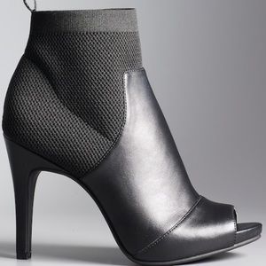 Vera wang high heel peep toe ankle booties