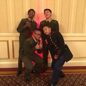 Meet your Posher, Ĺèò