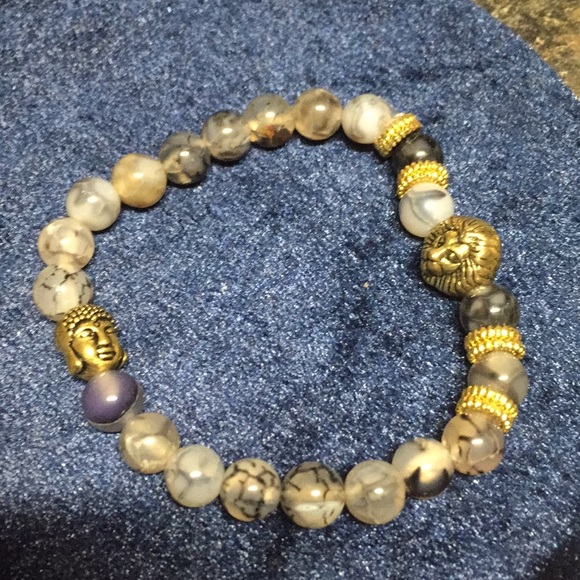 bracelets color are Top quality of bead or stone - Picture 5 of 7