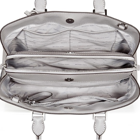 Brand NEW Michael Kors Savannah bag - Picture 2 of 3