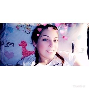 Meet your Posher, Brittney