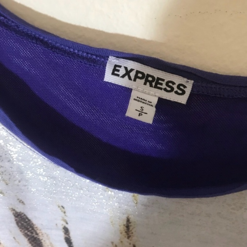 Express Top - Picture 3 of 3