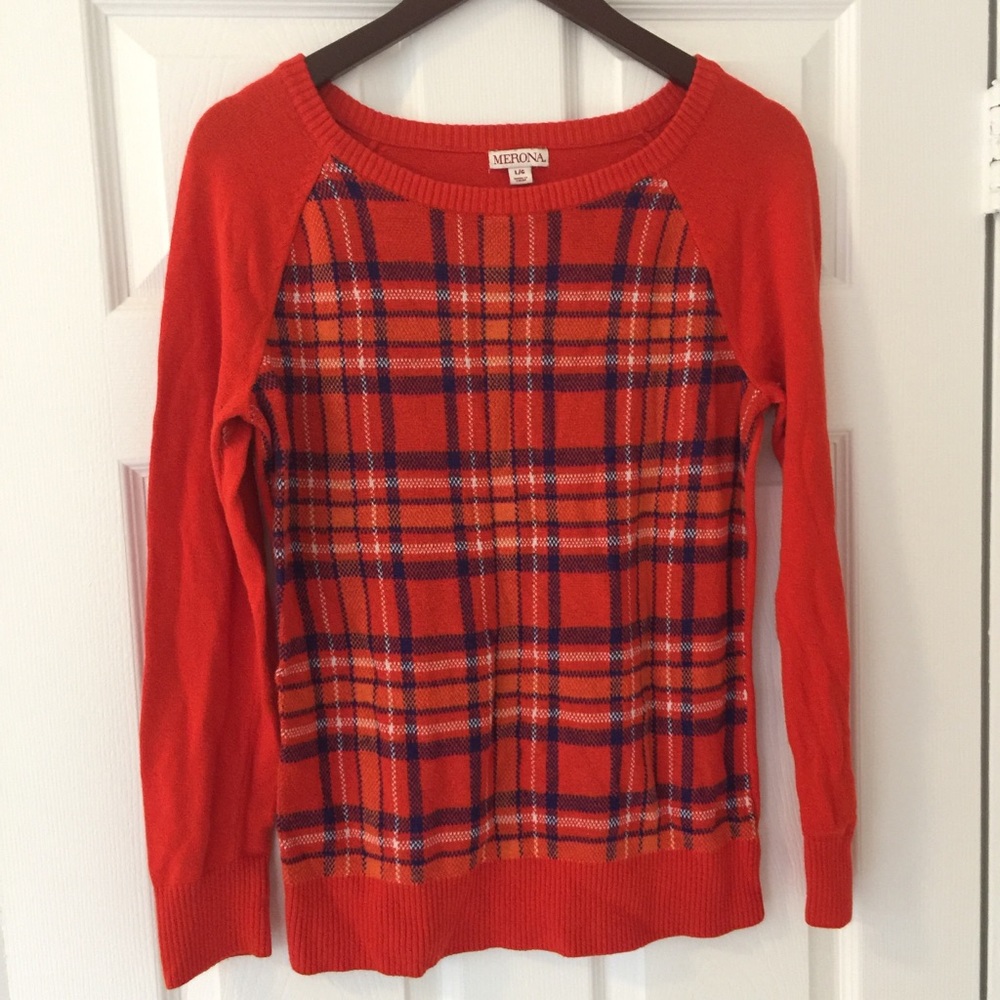 Women’s Plaid Sweater
