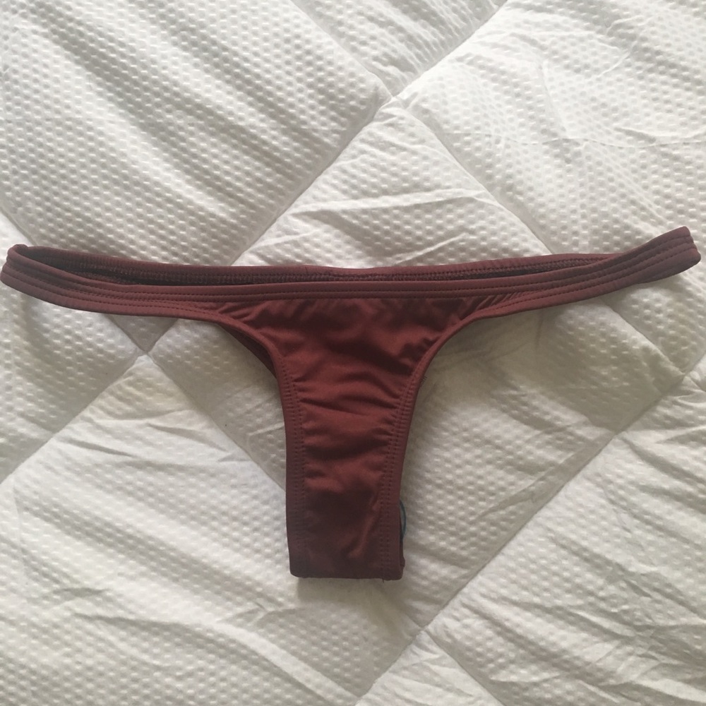 Ama Bikini Bottoms