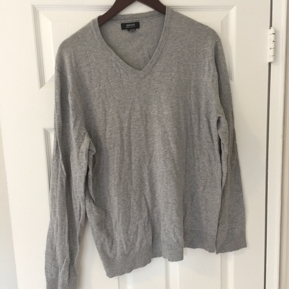 Men’s Grey Sweater