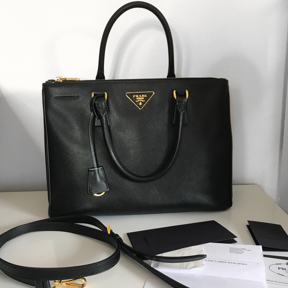 Authentic Prada Saffiano Lux Nero Medium