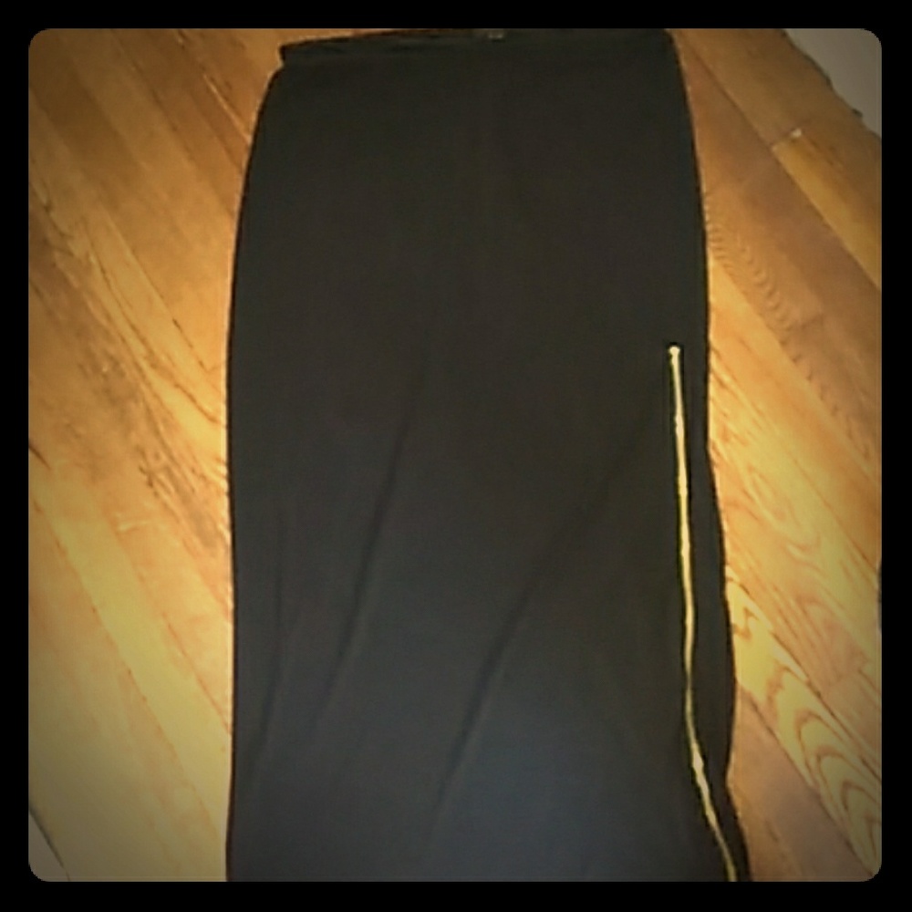 Black skirt