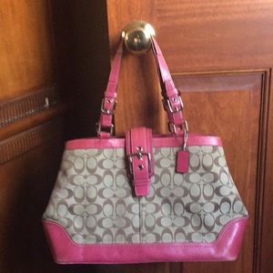 Pink coach signature purse