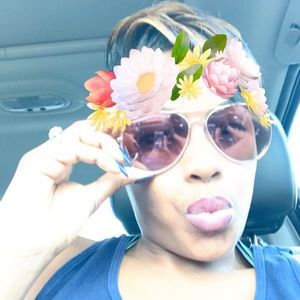 Meet your Posher, Alexandria