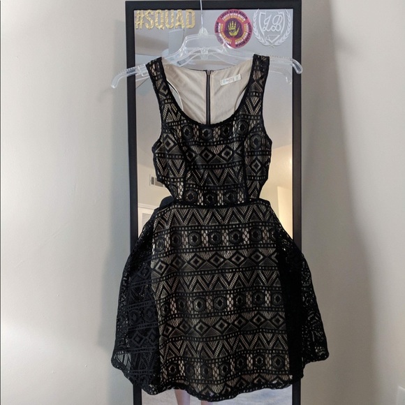 Love Fire semi formal dress - Picture 1 of 3