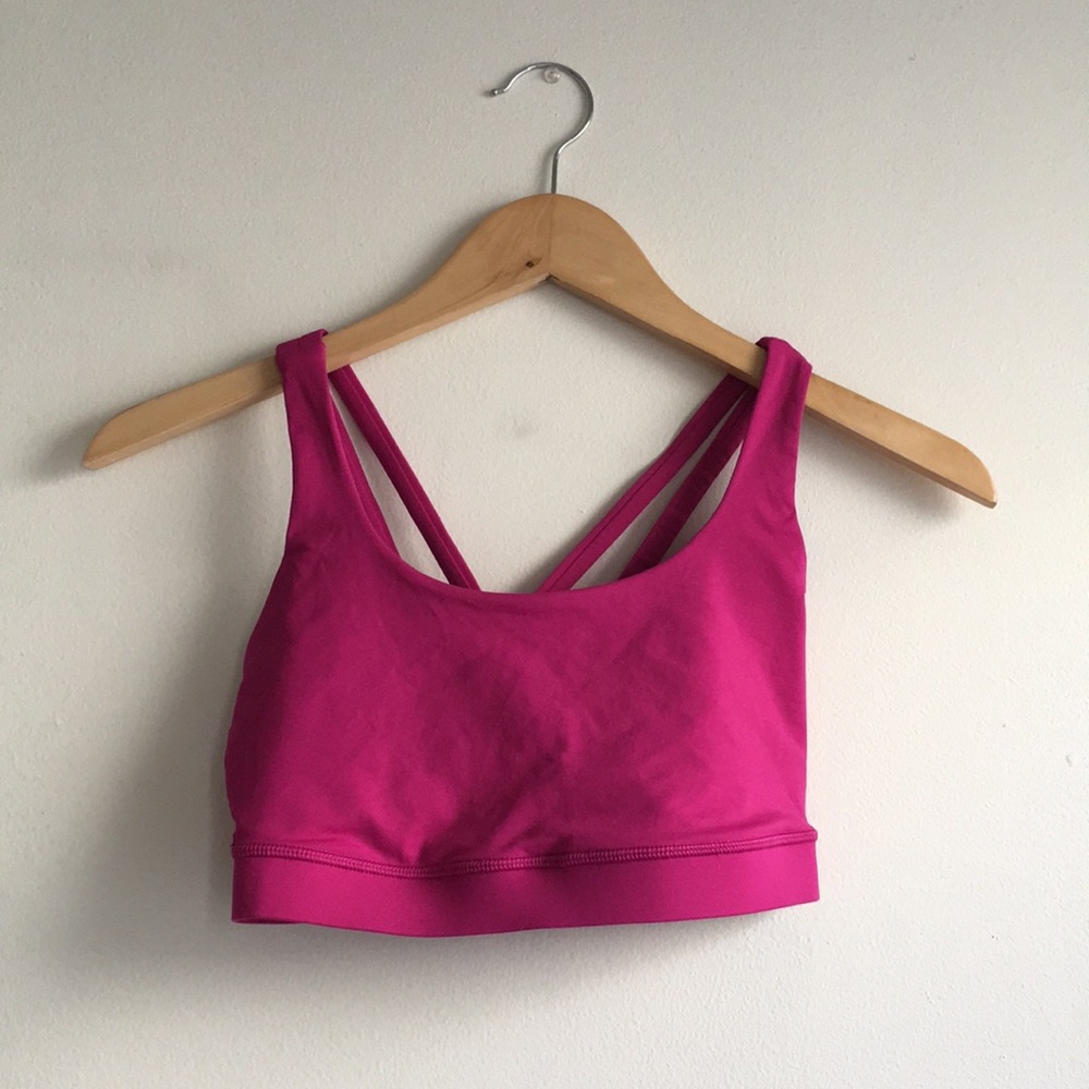 Fuscia Lululemon energy sports bra
