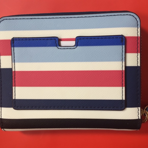 Kate Spade wallet darci Laurel Way - Picture 4 of 7