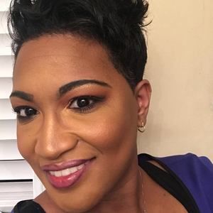 Meet your Posher, Yvonne