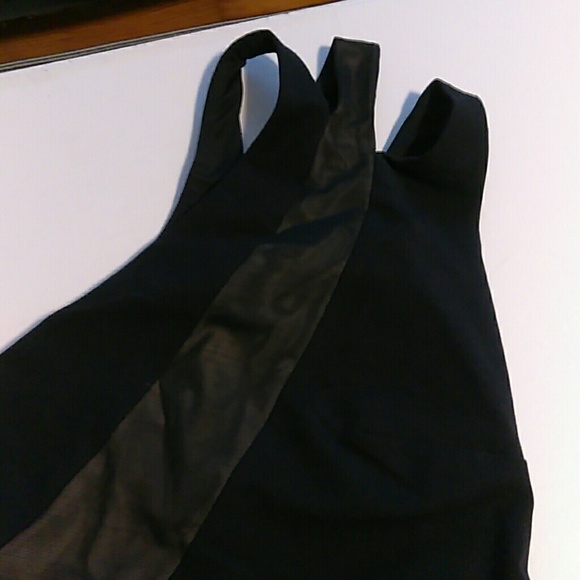 Top - Picture 3 of 6