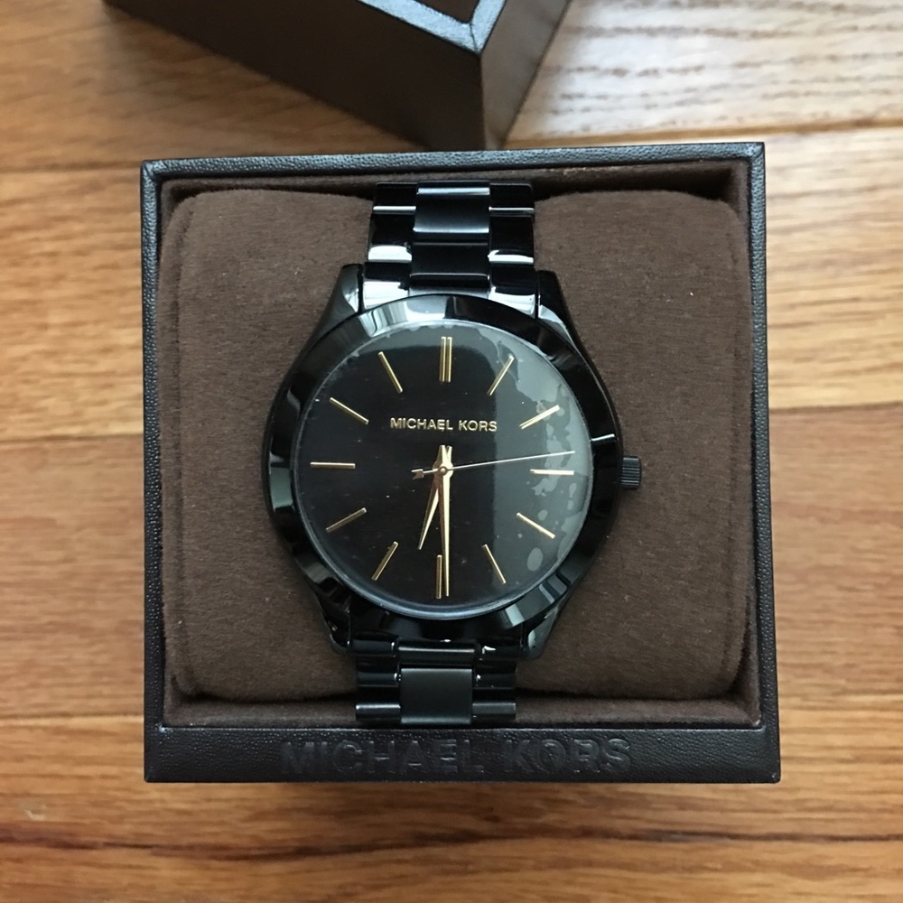 NEW Michael Kors Black watch - Picture 2 of 4