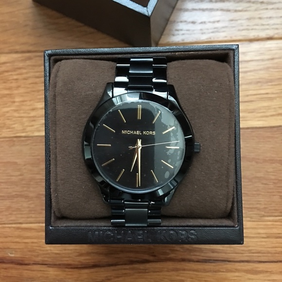 NEW Michael Kors Black watch - Picture 2 of 4