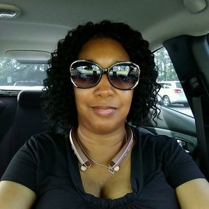 Meet your Posher, Ladonna