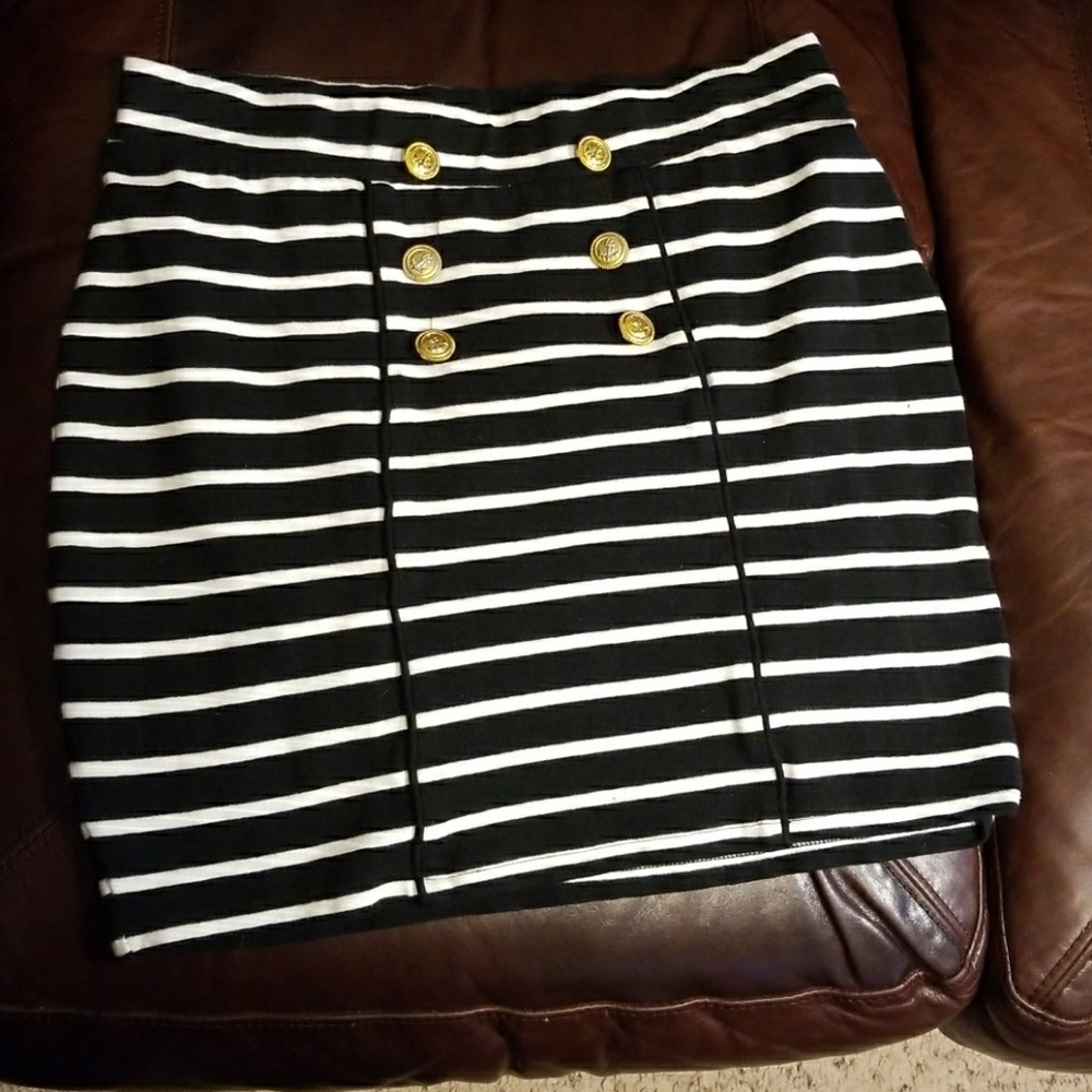 Forever 21 Plus skirt