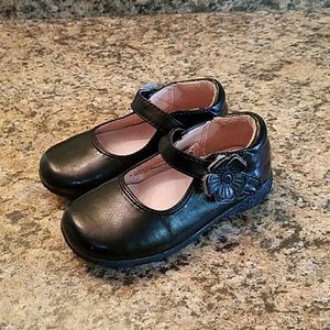 Dress shoes for girls sz 6