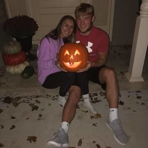 Meet your Posher, Katelyn